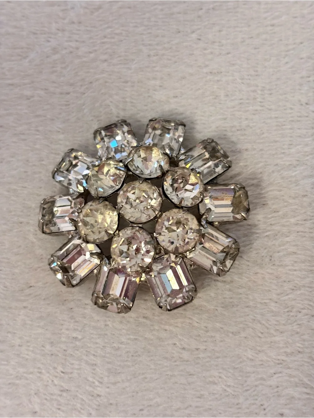 Vintage Signed WEISS Clear Rhinestone Emerald Cut Cluster Brooch